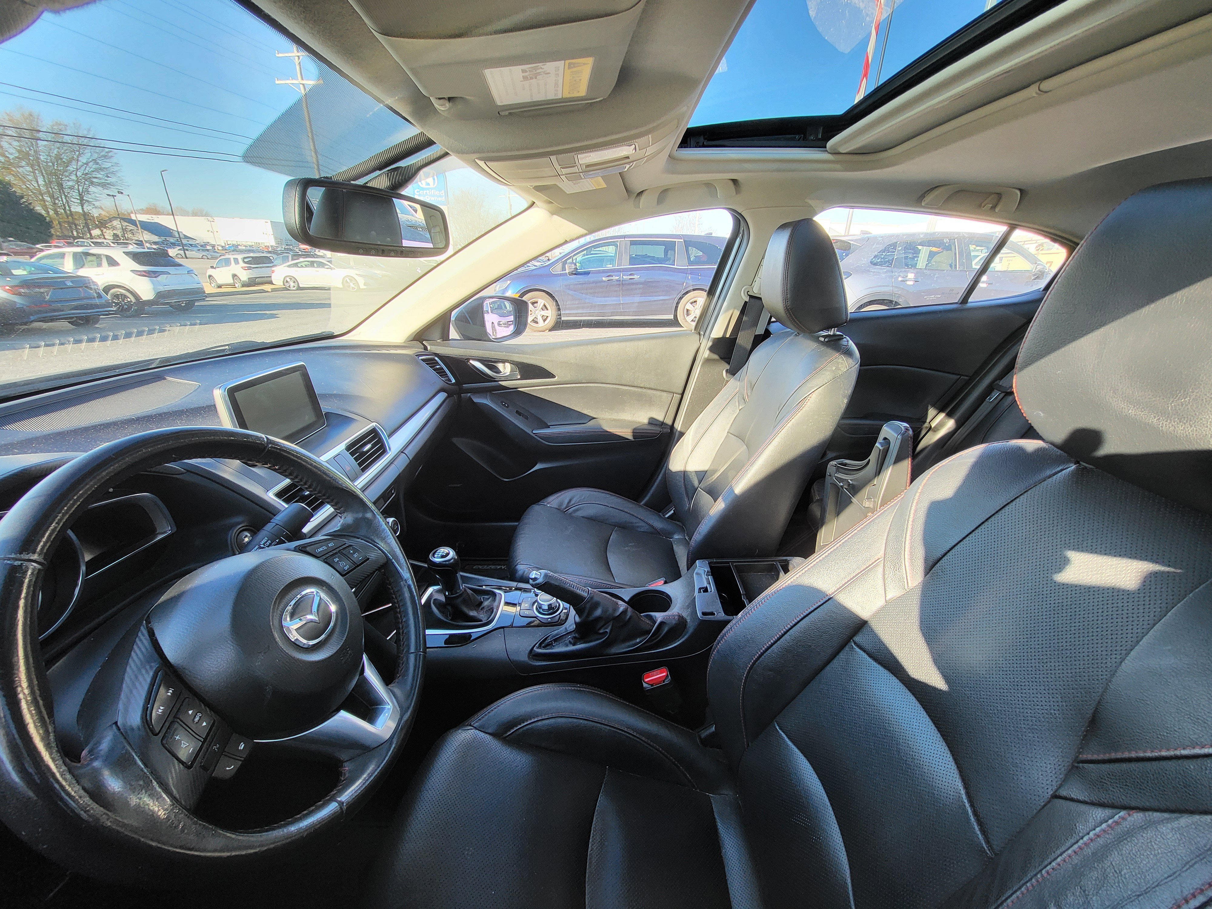 Used 2016 MAZDA MAZDA3 s Grand Touring image 10