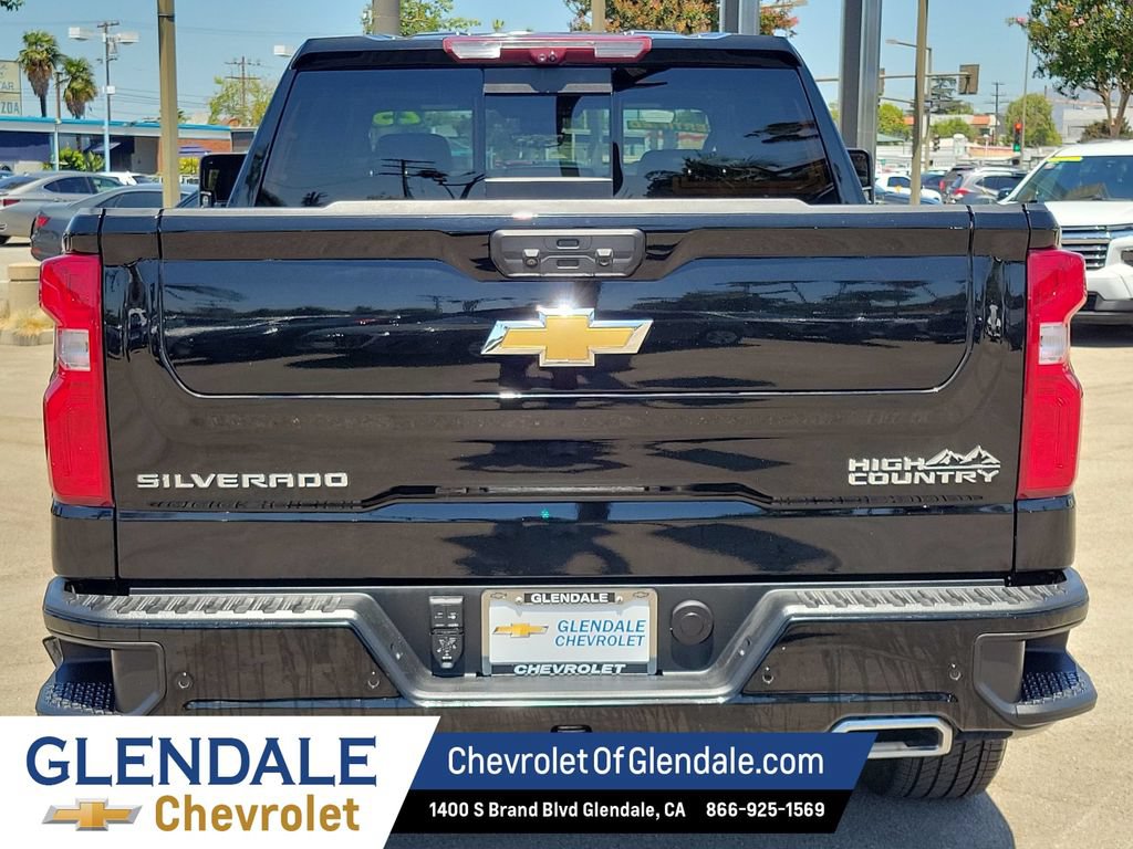 Certified 2023 Chevrolet Silverado 1500 High Country w/ High Country Premium Package AWD/4WD image 12
