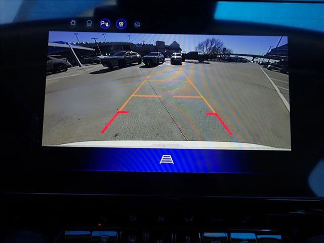 New 2027 Chevrolet Bolt LT w/ Comfort Package FWD image 17