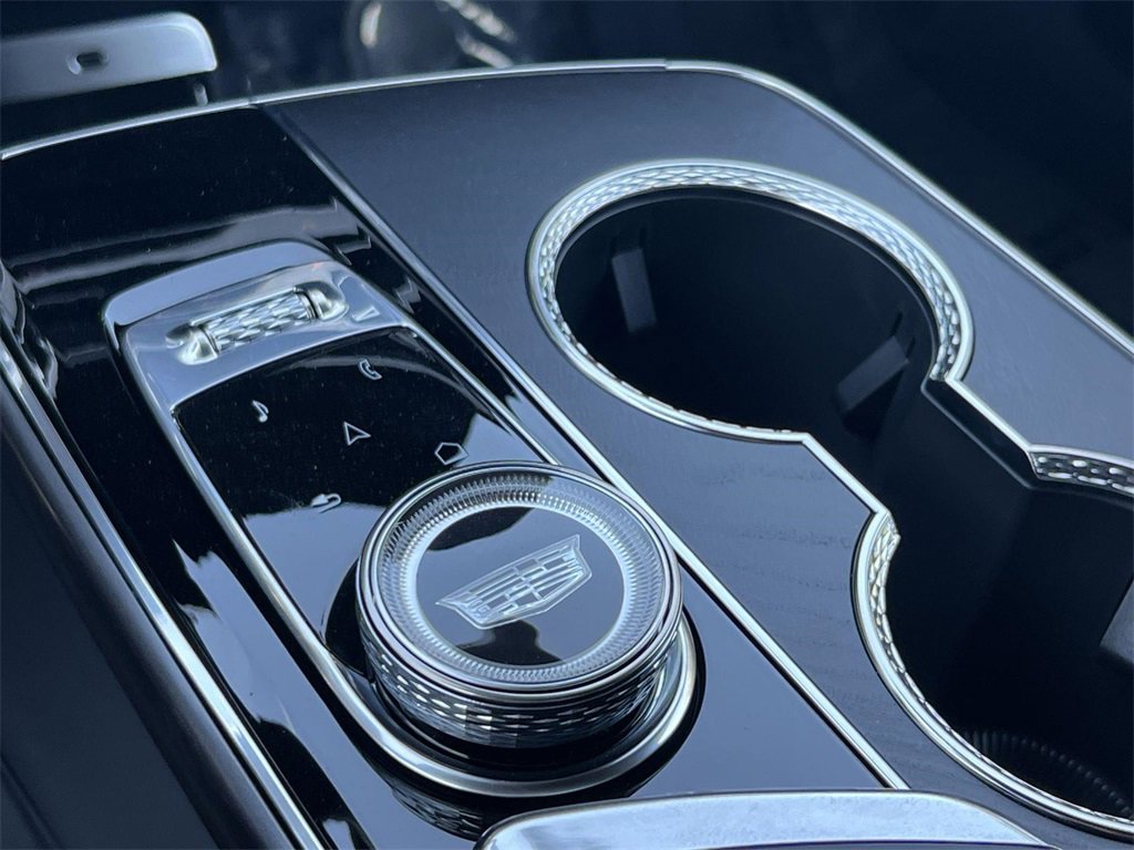 New 2026 Cadillac Lyriq V image 22