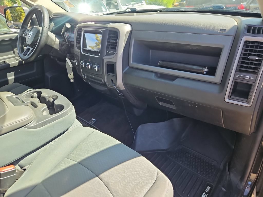 Used 2014 RAM 1500 Express w/ Black Ram 1500 Express Group AWD/4WD image 17
