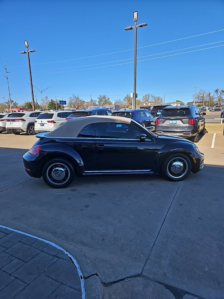 Used 2018 Volkswagen Beetle 2.0T Coast image 4