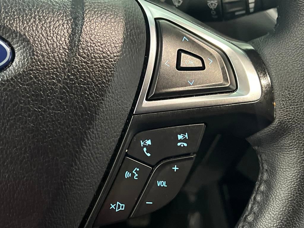 Used 2024 Ford Edge Titanium image 41