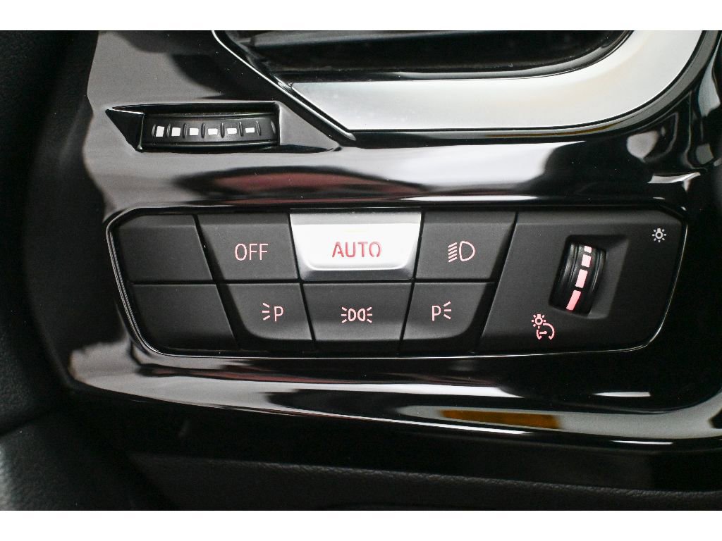 Used 2020 BMW Z4 sDrive30i w/ Premium Package image 34