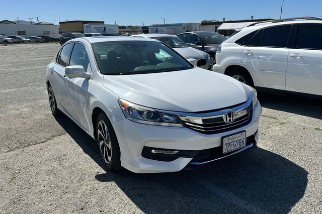 Used 2016 Honda Accord EX-L image 2