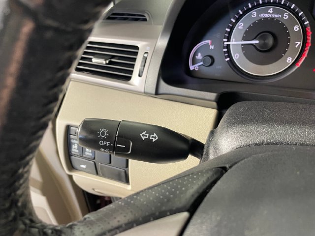 Used 2017 Honda Odyssey EX-L image 12