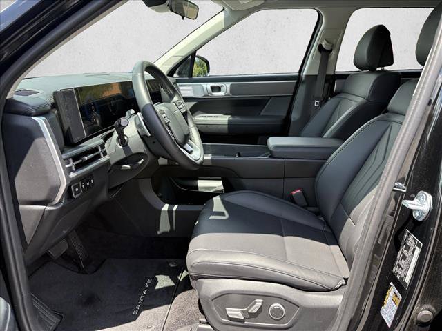 Used 2026 Hyundai Santa Fe SEL FWD image 10