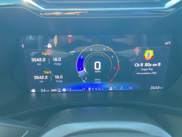 Used 2025 Chevrolet Colorado Z71 w/ Technology Package AWD/4WD image 21