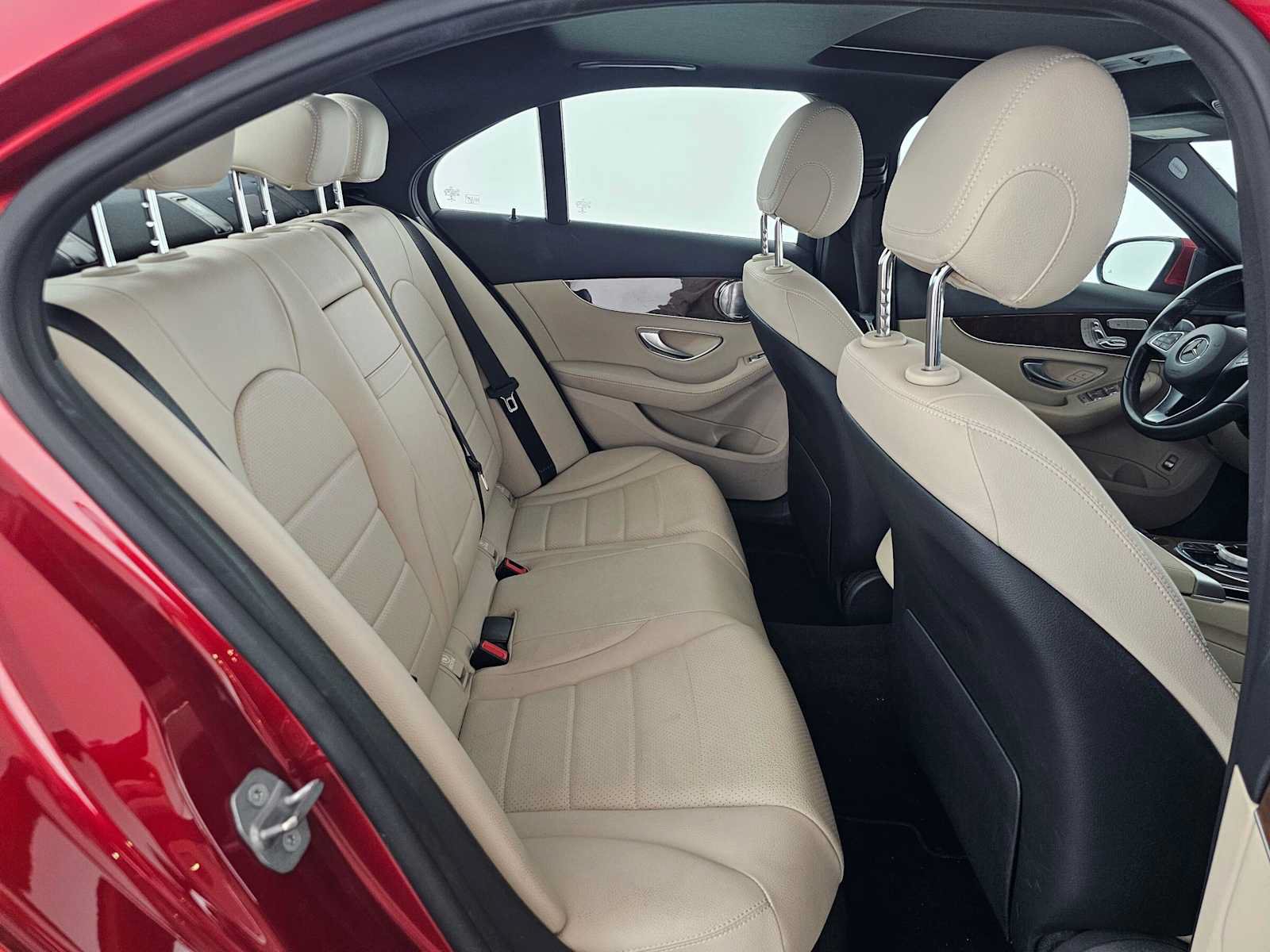 Used 2018 Mercedes-Benz C 300 Sedan image 12