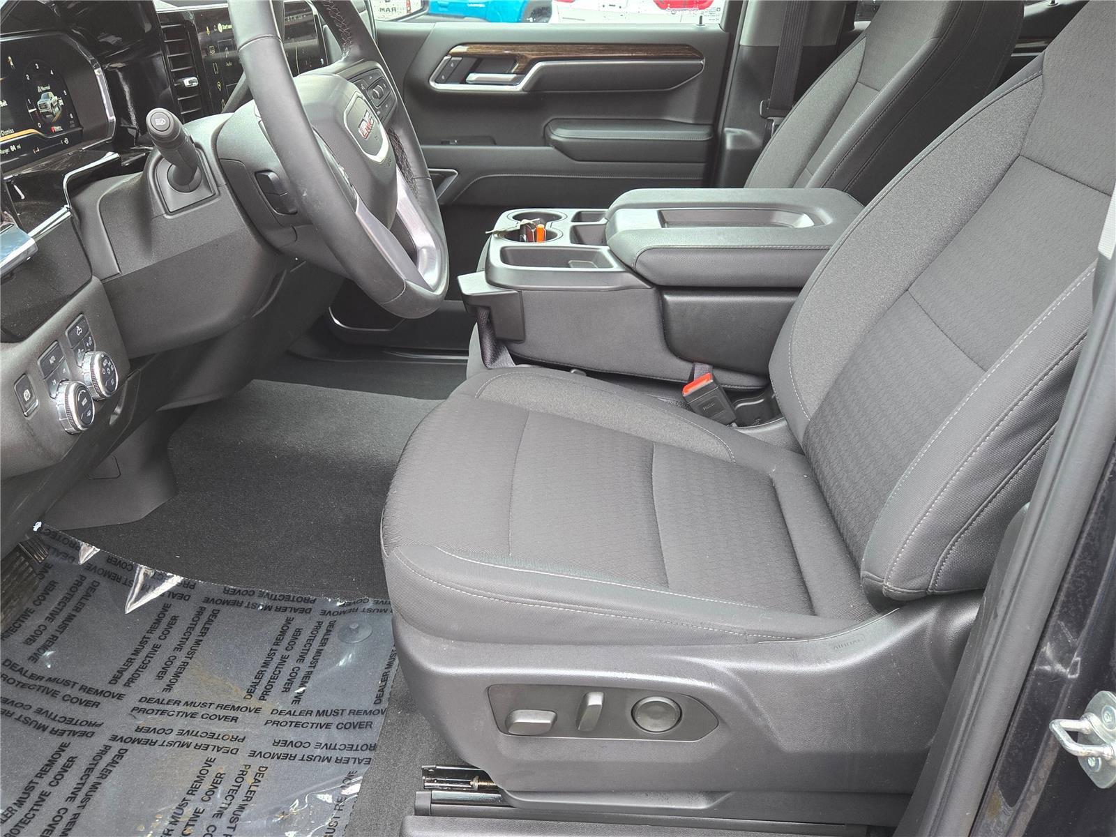 Used 2025 GMC Sierra 1500 Elevation AWD/4WD image 19