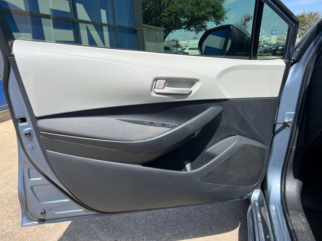 Used 2024 Toyota Corolla LE FWD image 20