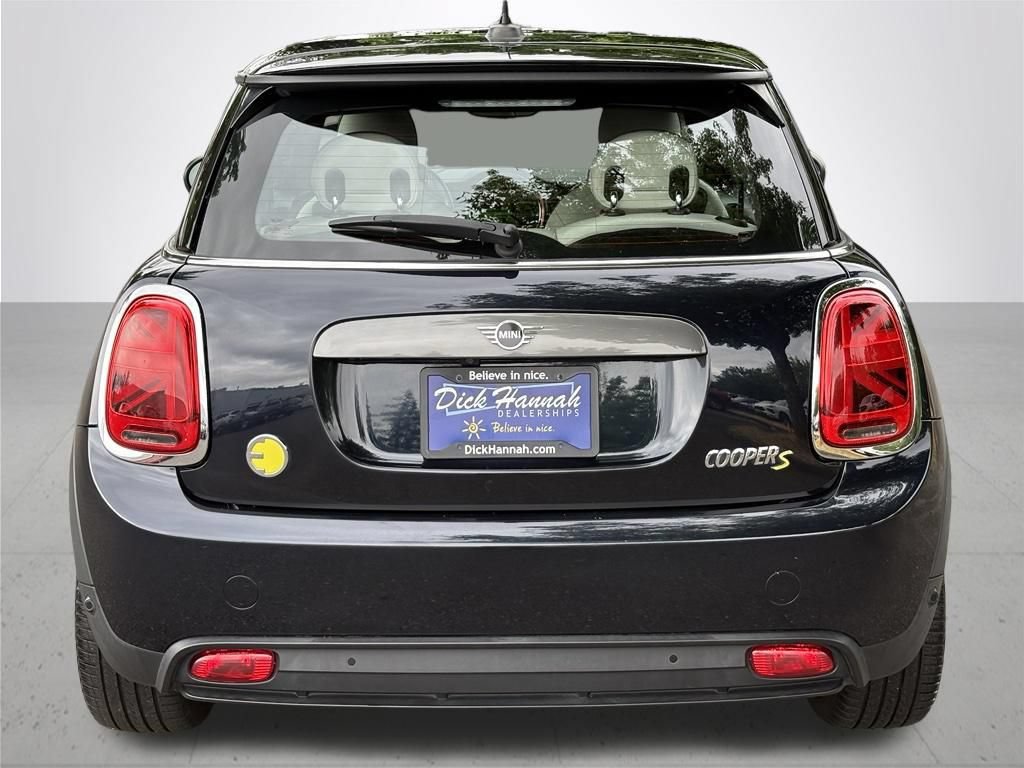 Used 2020 MINI Cooper SE w/ 8.8" Touchscreen Nav Package FWD image 4