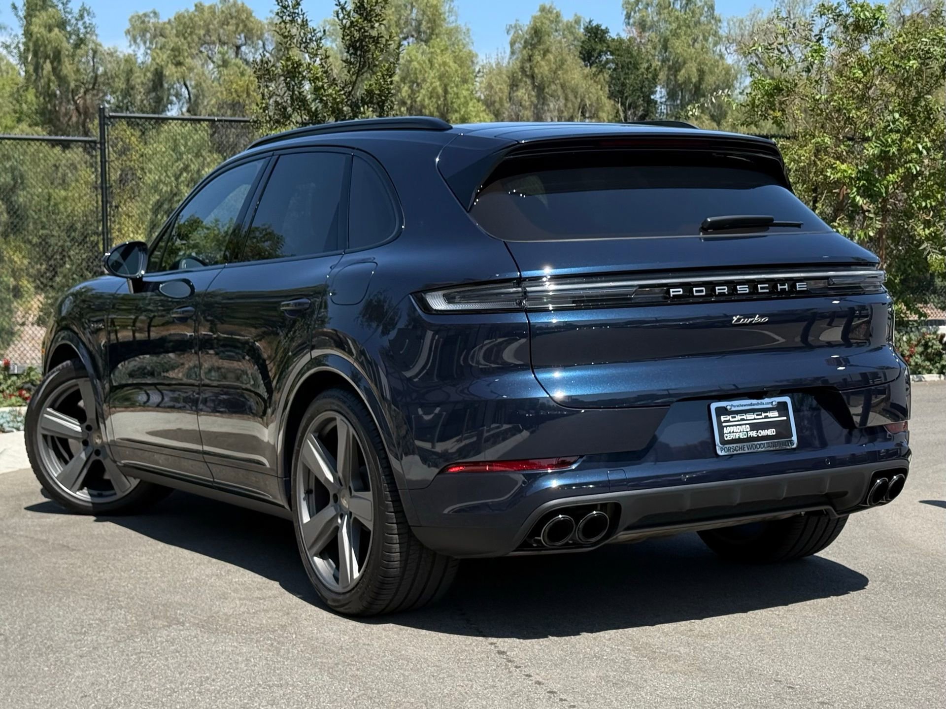 Certified 2025 Porsche Cayenne Turbo image 3