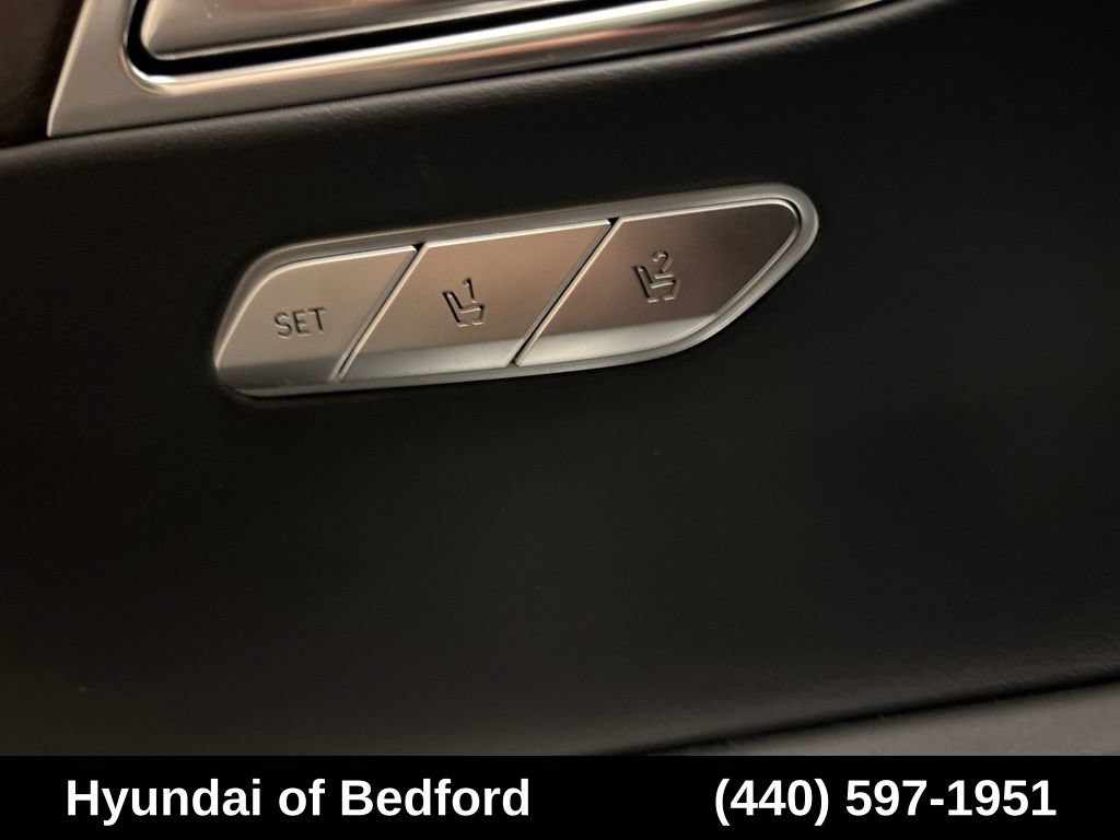 Used 2024 Genesis GV80 2.5T AWD/4WD image 12
