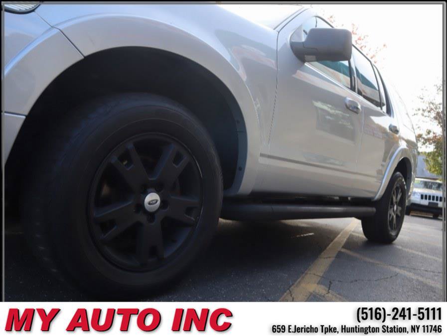 Used 2010 Ford Explorer XLT AWD/4WD image 9