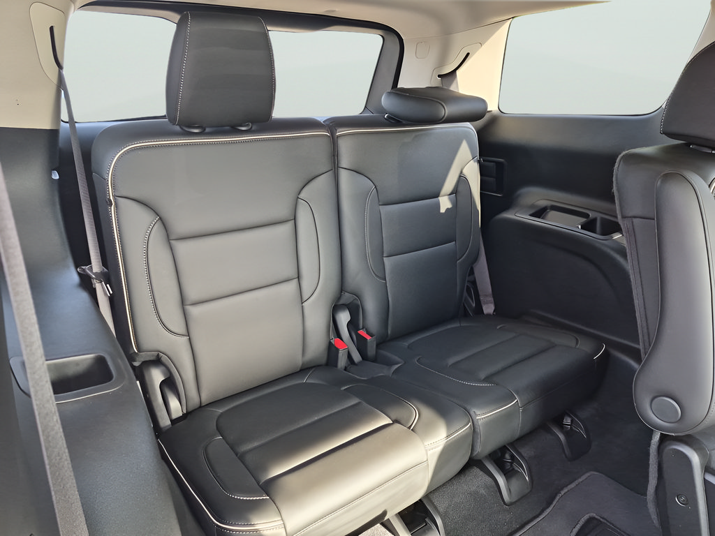 Used 2021 GMC Acadia Denali w/ Denali Technology Package FWD image 40