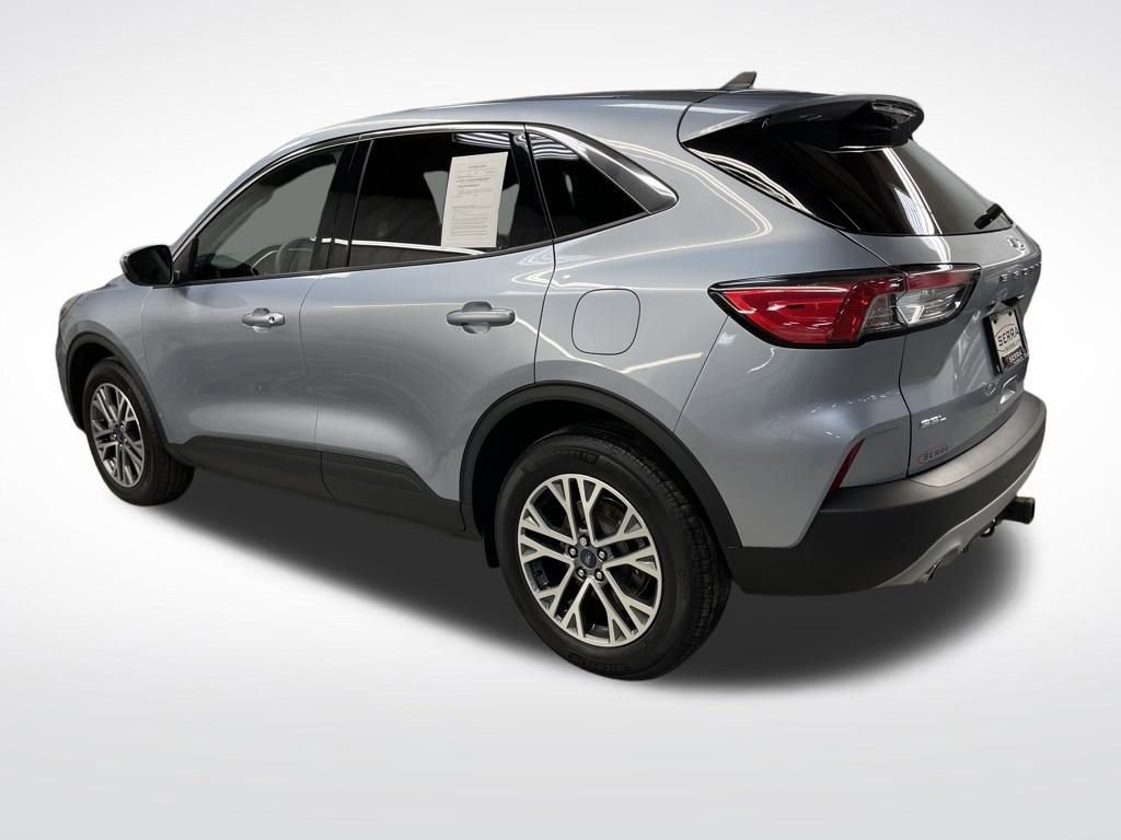 Used 2022 Ford Escape SEL w/ Class II Trailer Tow Package image 3