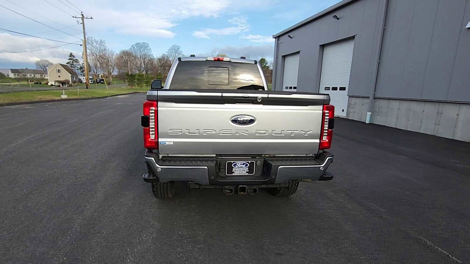 Used 2023 Ford F350 Lariat w/ FX4 Off-Road Package AWD/4WD image 7