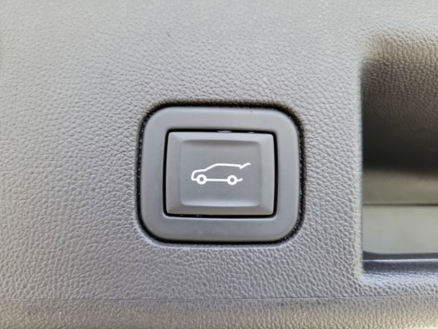 Certified 2023 Chevrolet Equinox LT image 10