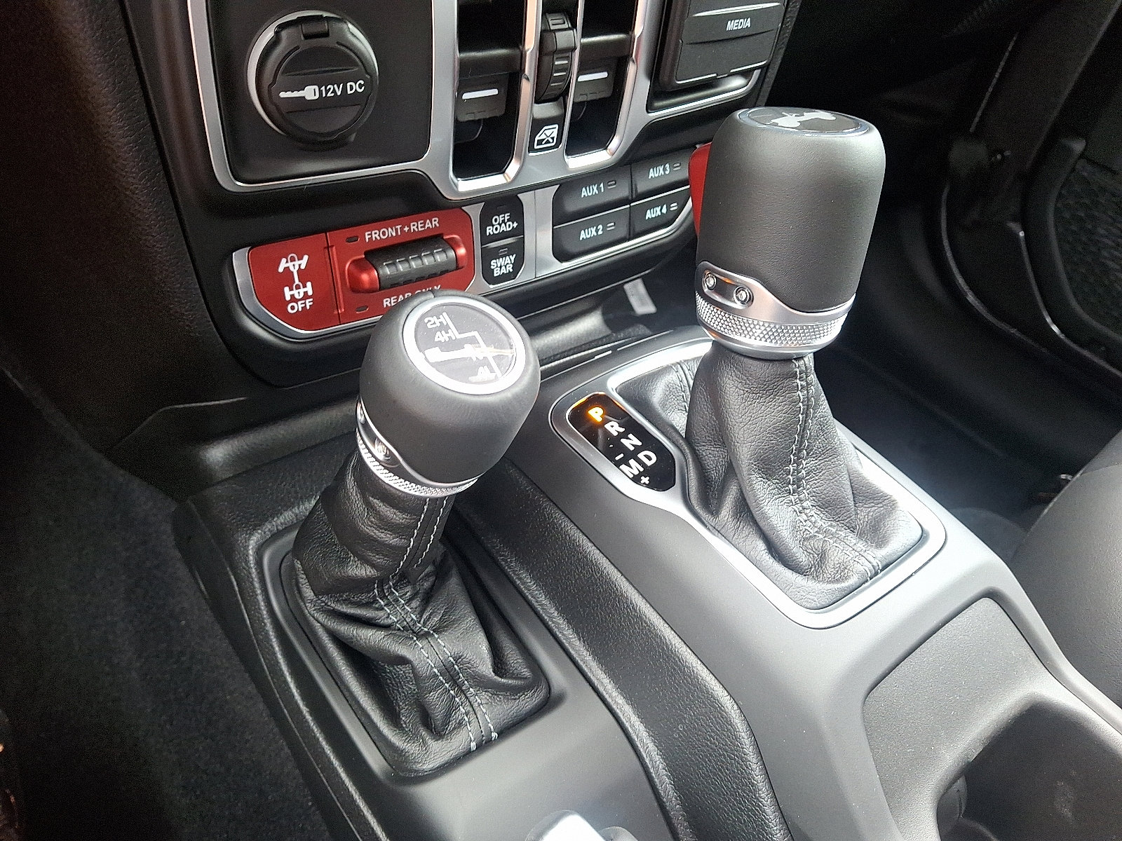 New 2025 Jeep Wrangler Unlimited Rubicon image 9