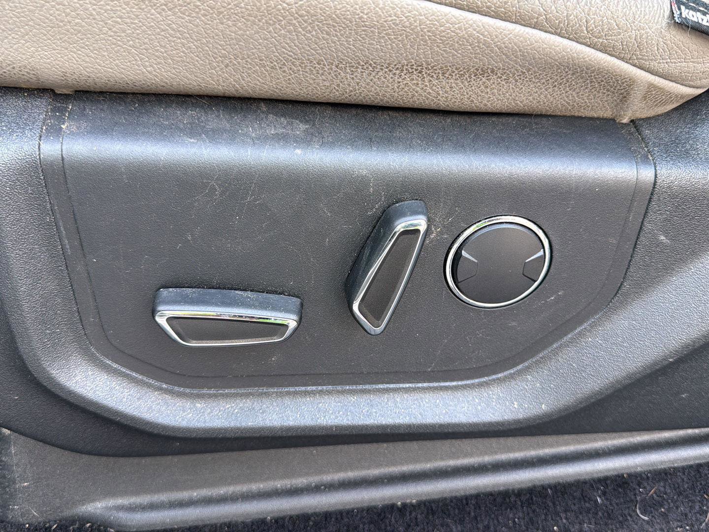 Used 2017 Ford F150 XLT w/ Equipment Group 302A Luxury image 17