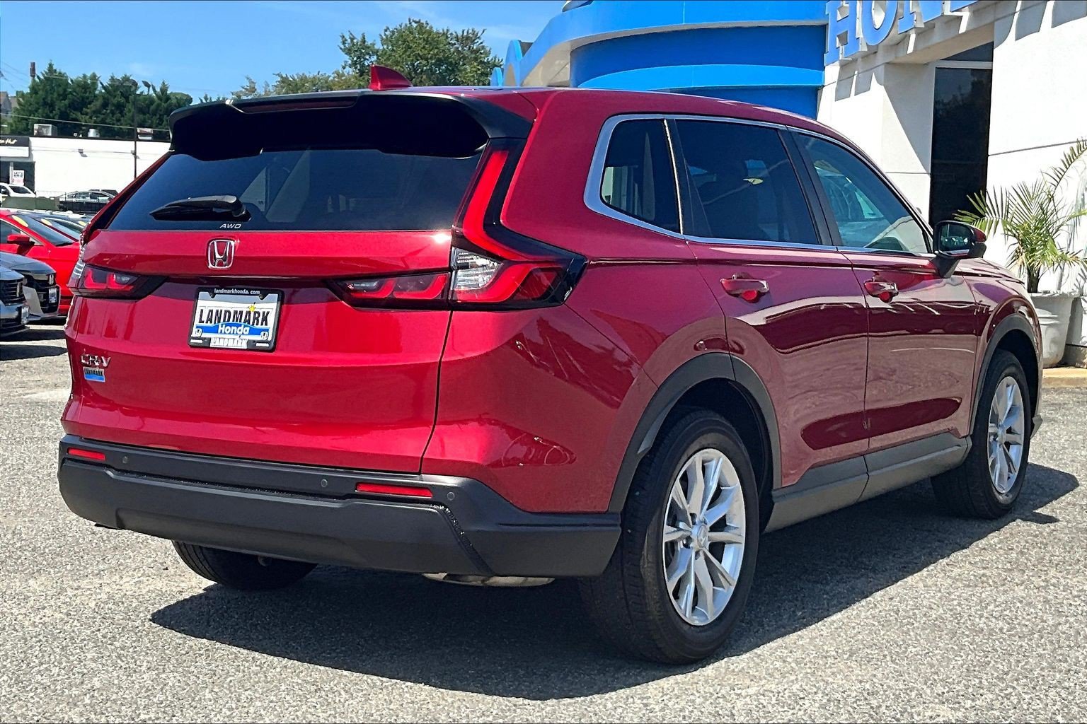 Used 2023 Honda CR-V EX-L image 2