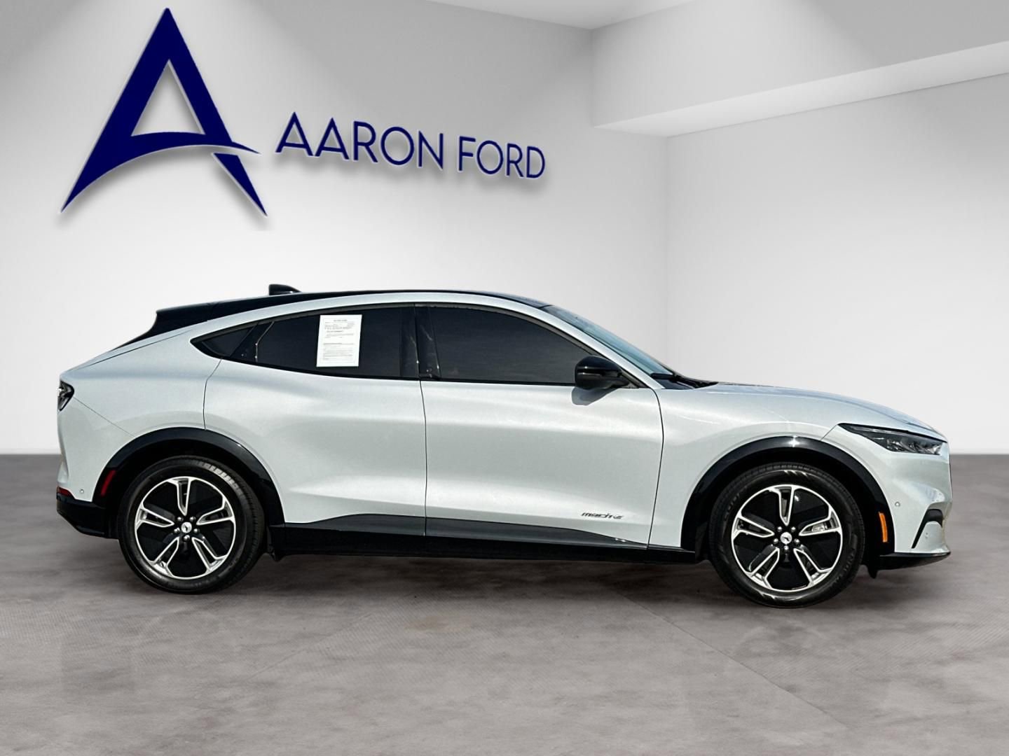 Used 2023 Ford Mustang Mach-E Premium image 7