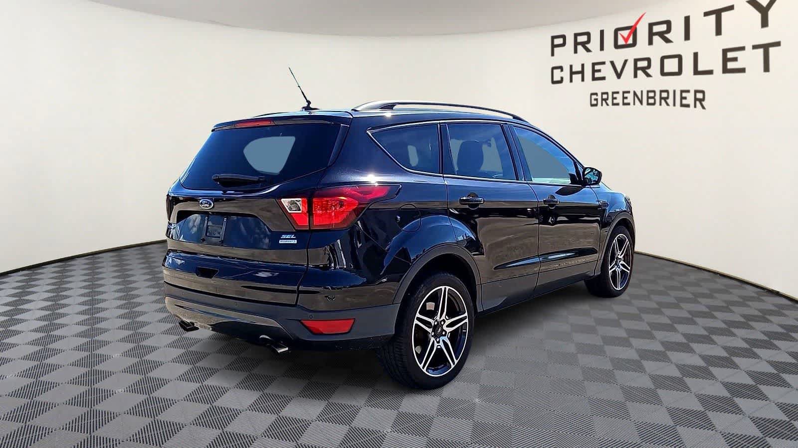 Used 2019 Ford Escape SEL FWD image 8