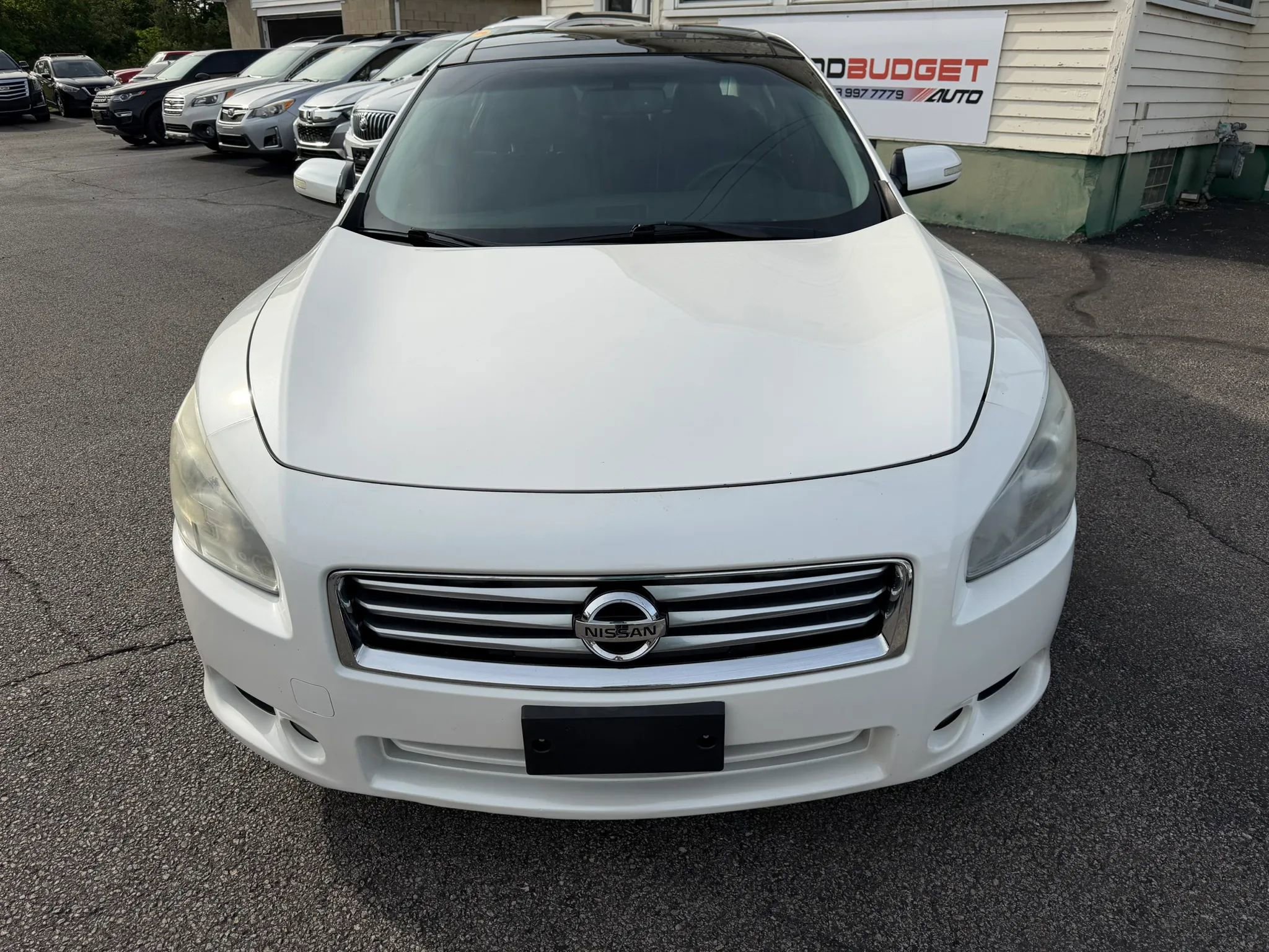 Used 2012 Nissan Maxima 3.5 SV w/ Premium Pkg FWD image 4