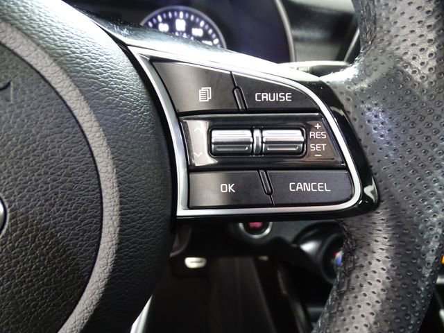 Used 2021 Kia Forte GT-Line w/ GT-Line Premium Package FWD image 9
