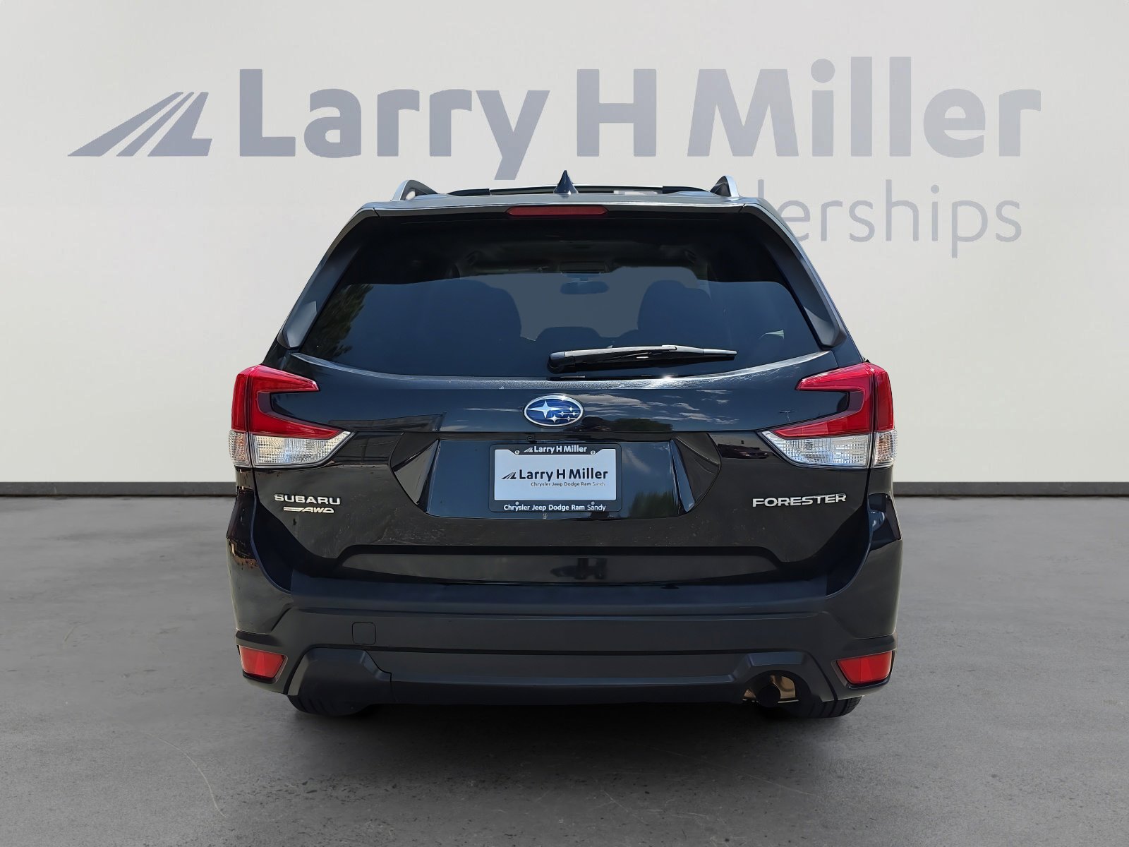 Used 2020 Subaru Forester Premium AWD/4WD image 4