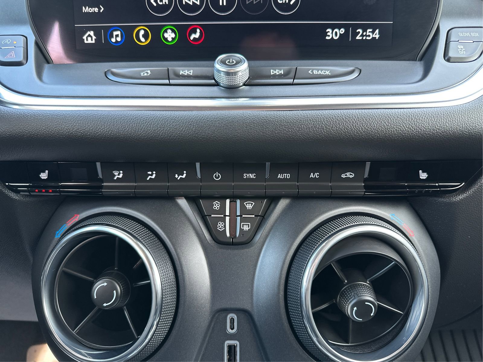 Certified 2023 Chevrolet Blazer LT w/ Convenience Package image 27