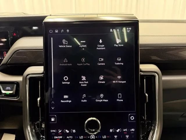 New 2026 GMC Yukon Elevation w/ Technology Package AWD/4WD image 20