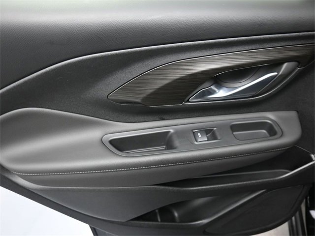 Used 2022 GMC Terrain SLT w/ Infotainment Package II image 19