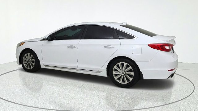 Used 2017 Hyundai Sonata Sport w/ Value Edition Package 02 FWD image 3