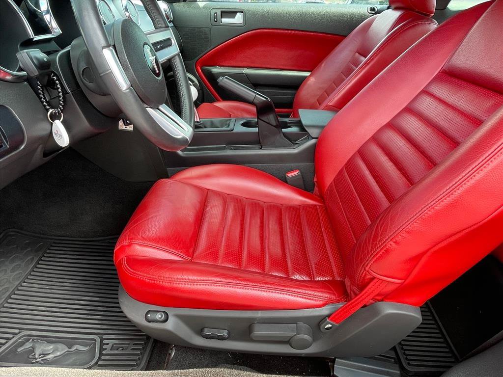 Used 2005 Ford Mustang GT Premium RWD image 21