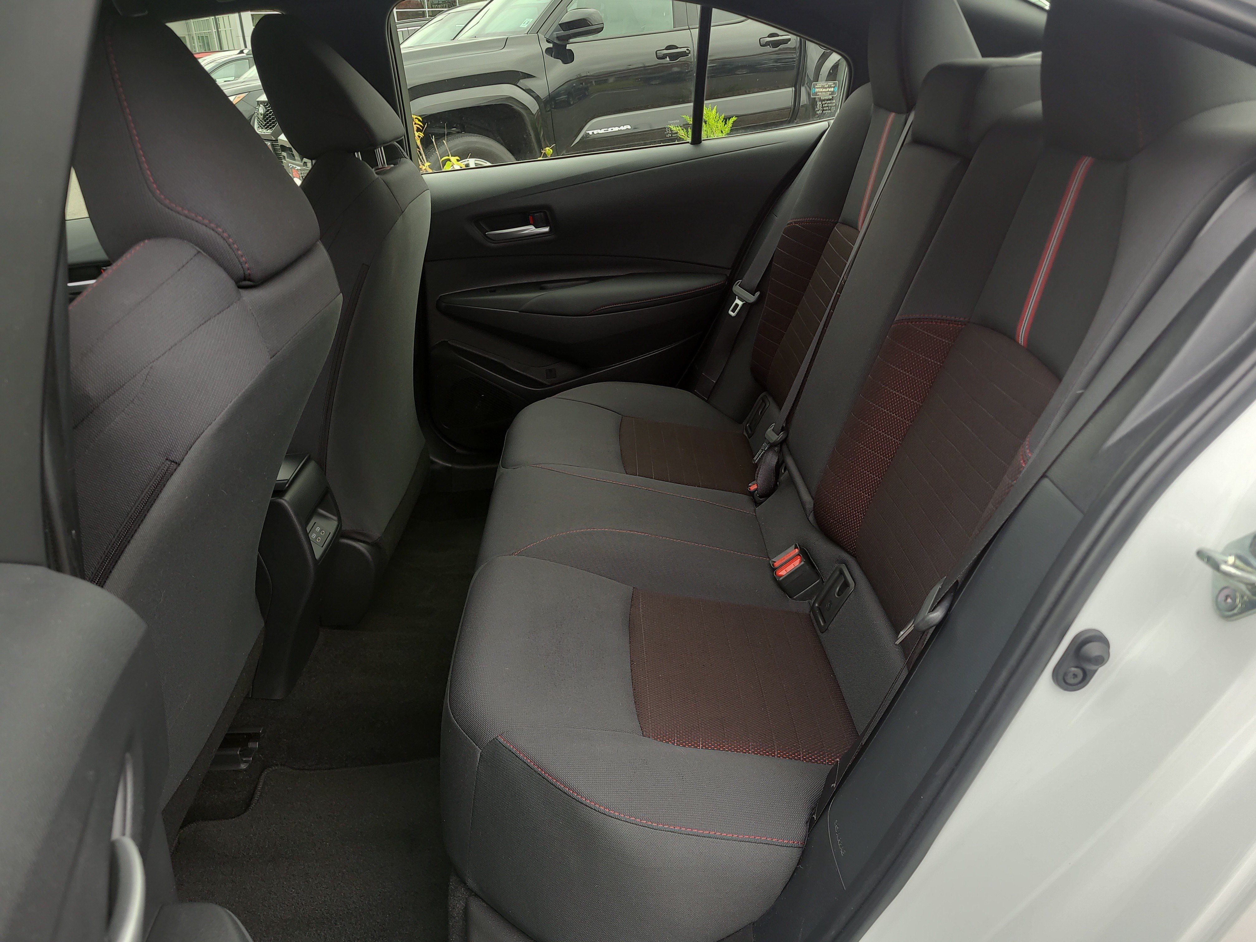 Certified 2023 Toyota Corolla SE w/ Carpet Mat Package (TMS) FWD image 27