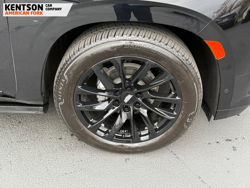 Used 2024 Cadillac Escalade Sport Platinum w/ LPO, ONYX Package image 16