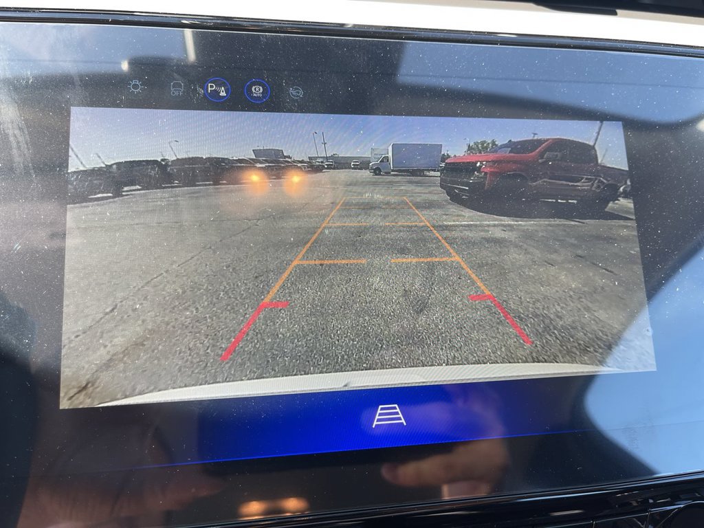 New 2027 Chevrolet Bolt LT FWD image 17