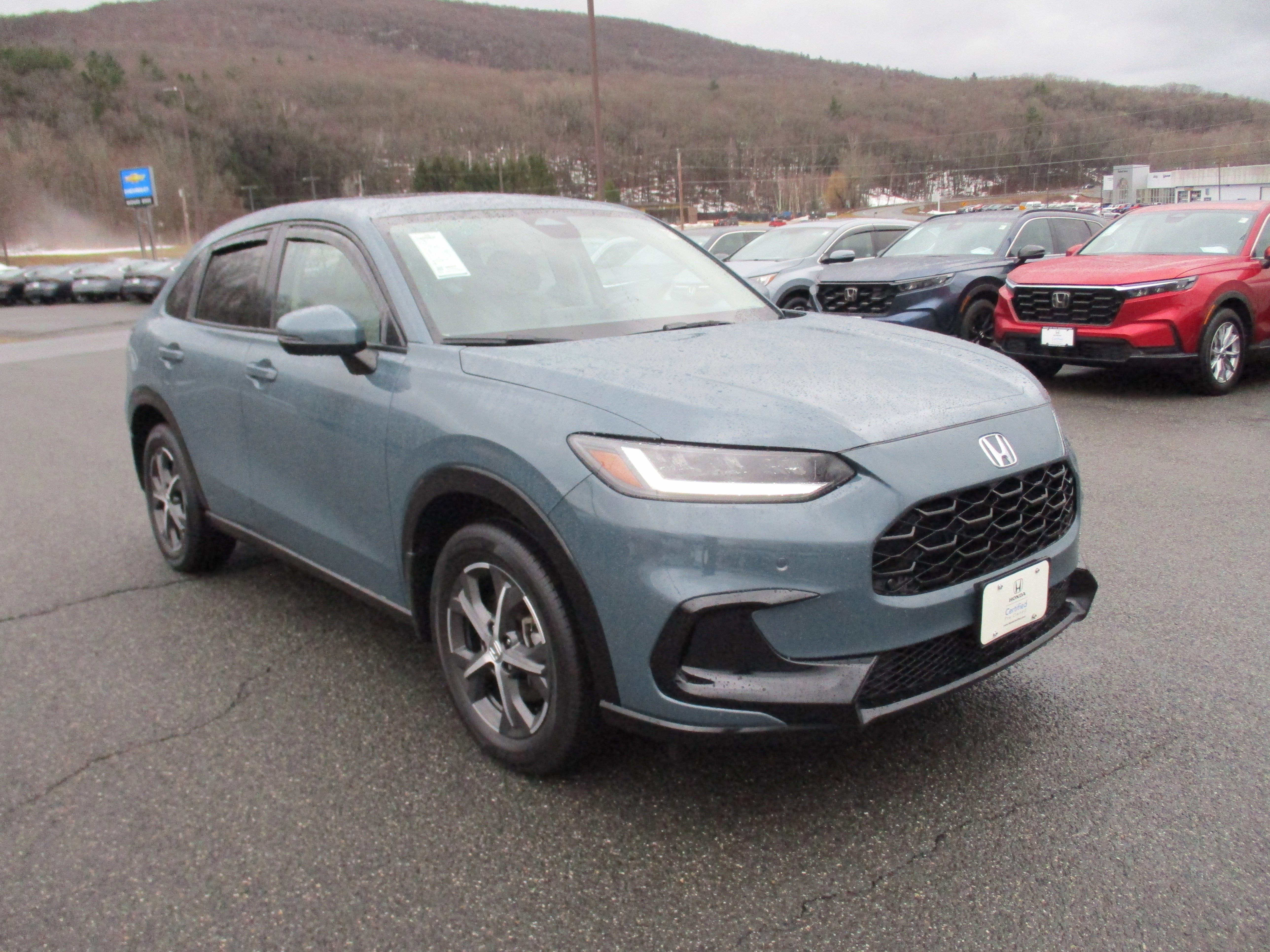 Certified 2023 Honda HR-V EX-L image 3