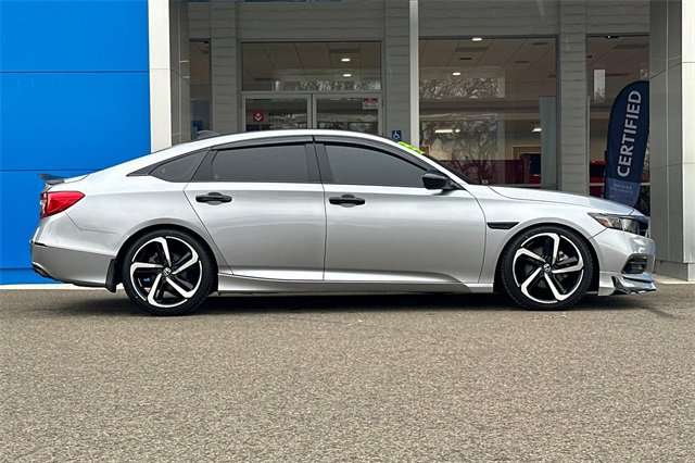 Used 2020 Honda Accord Sport image 4