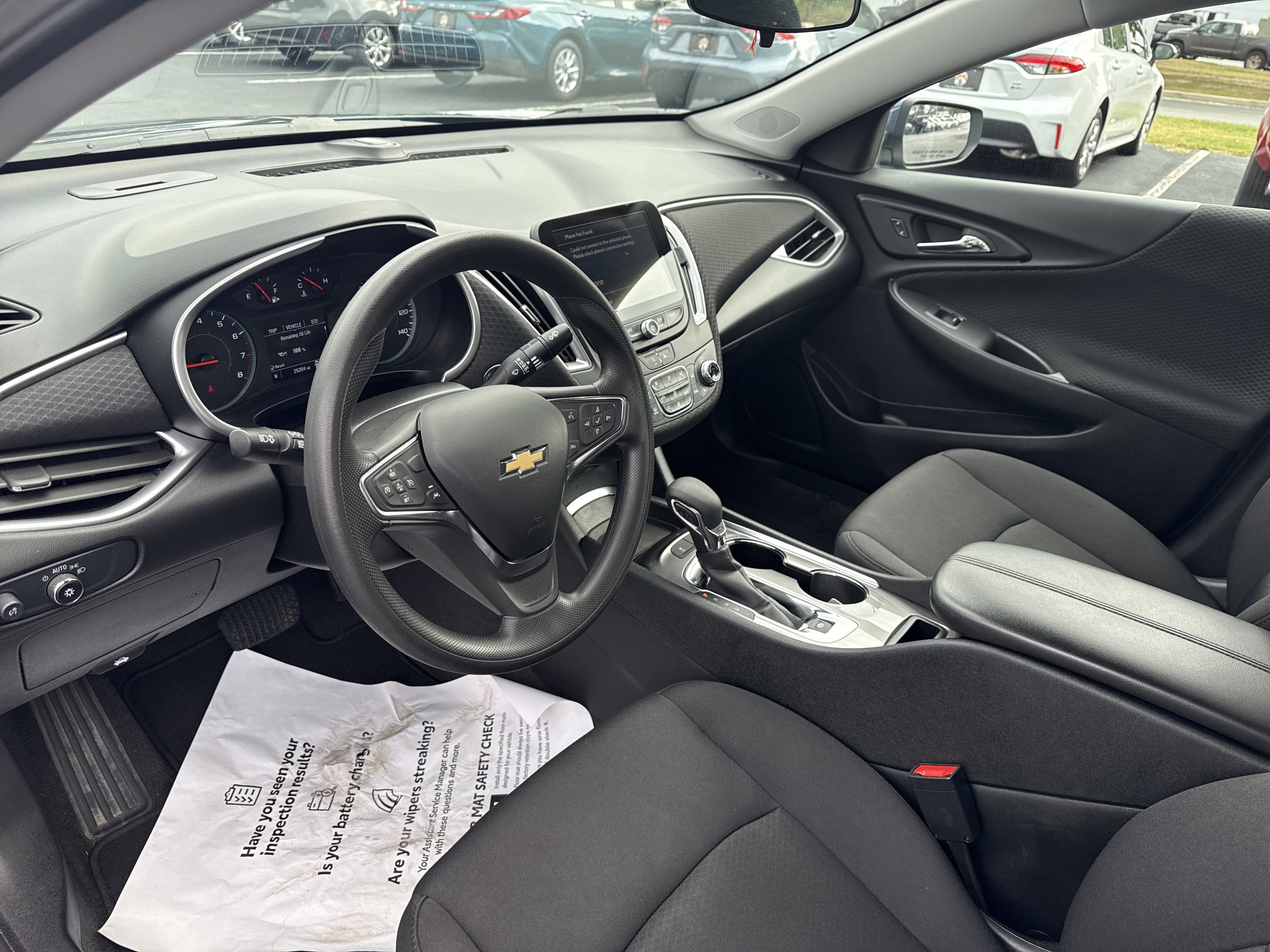 Used 2024 Chevrolet Malibu LT image 15