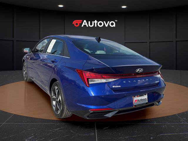 Used 2023 Hyundai Elantra Limited image 3