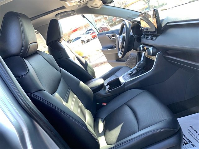 Used 2025 Toyota RAV4 Limited image 14