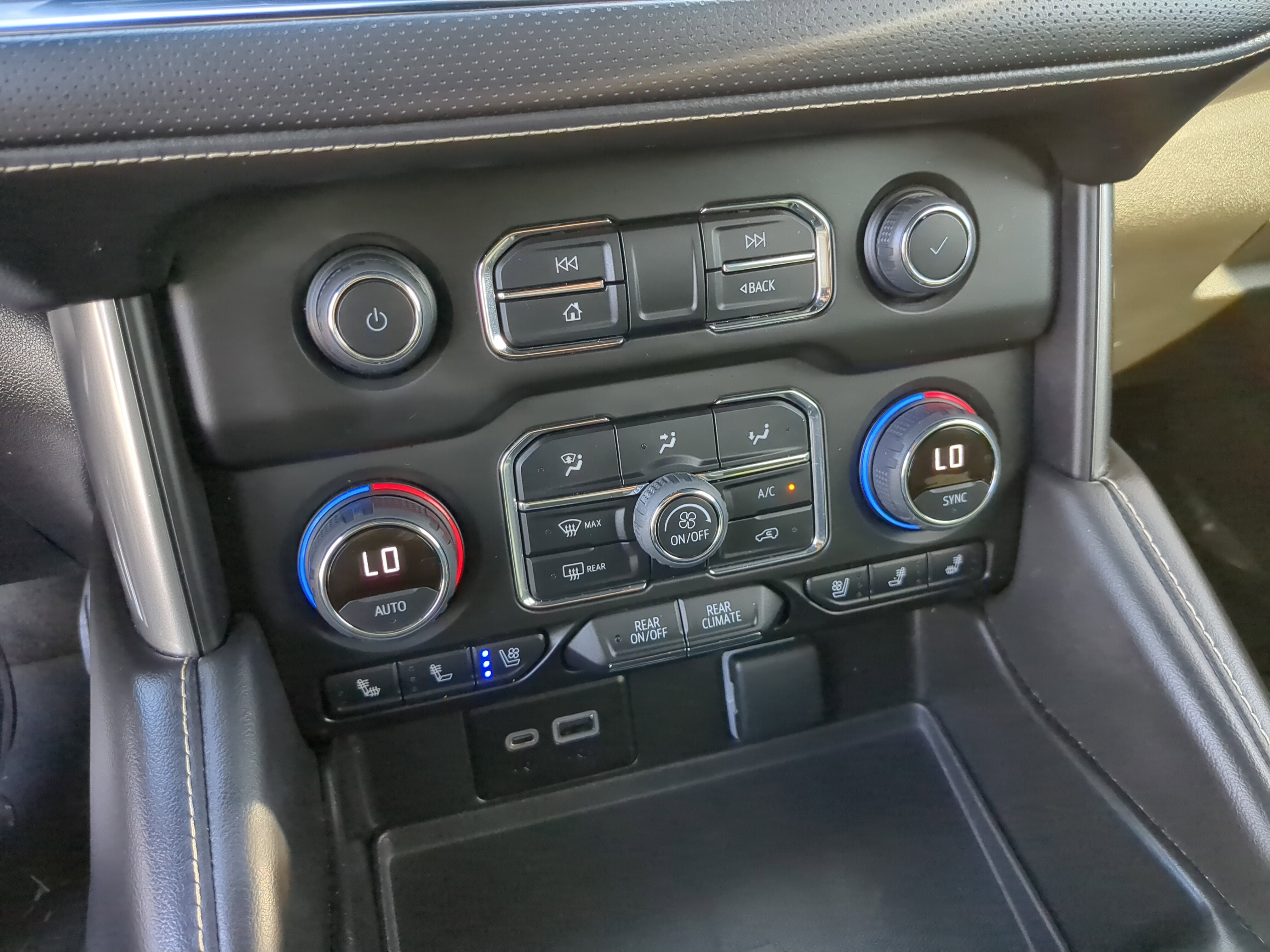 Used 2022 Chevrolet Tahoe Premier image 24