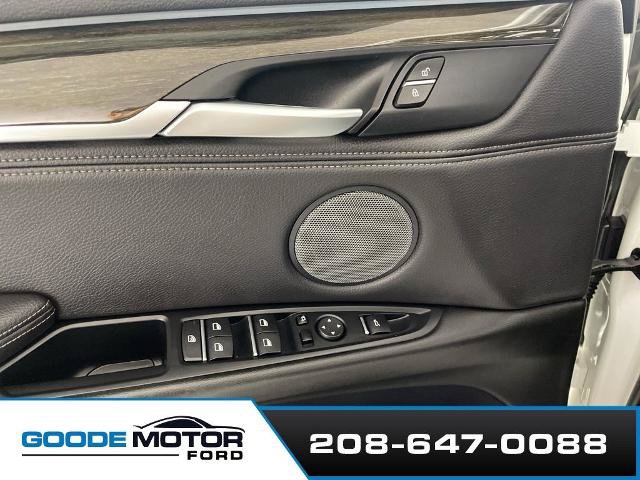 Used 2018 BMW X5 xDrive50i AWD/4WD image 9