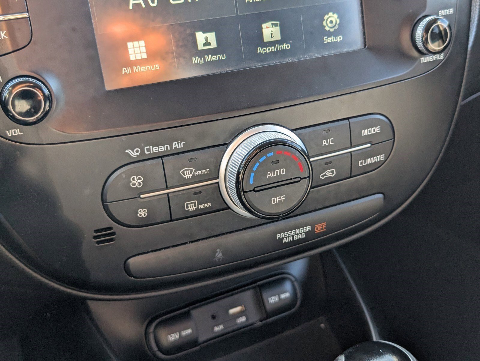 Used 2019 Kia Soul + image 37