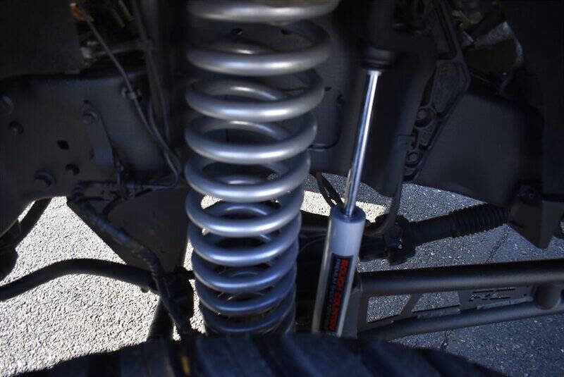 Used 2024 Ford F350 Platinum image 11