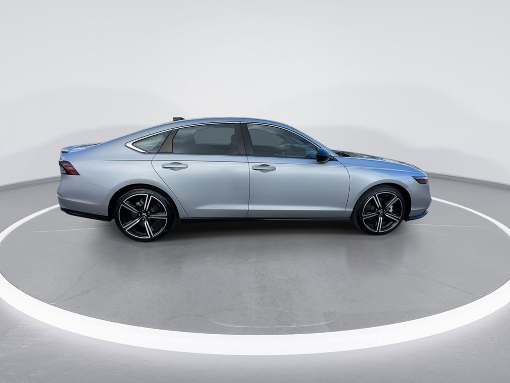 Used 2024 Honda Accord Sport image 14