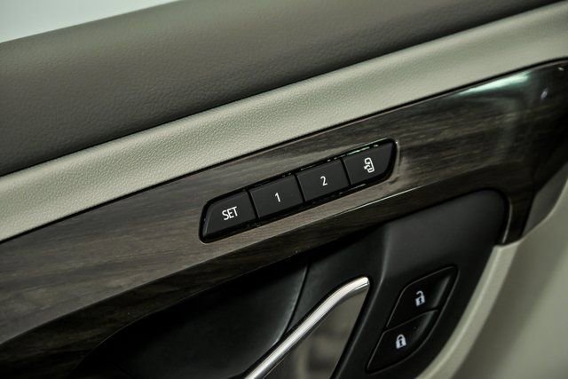 Used 2019 GMC Terrain Denali w/ Advanced Safety Package image 10